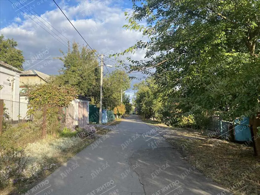 Частина будинку з окремим двором! | Приват житло