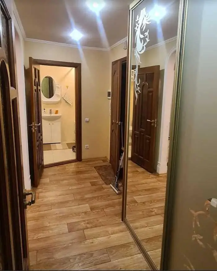 Двокімнатна квартира на Подолі | Приват житло