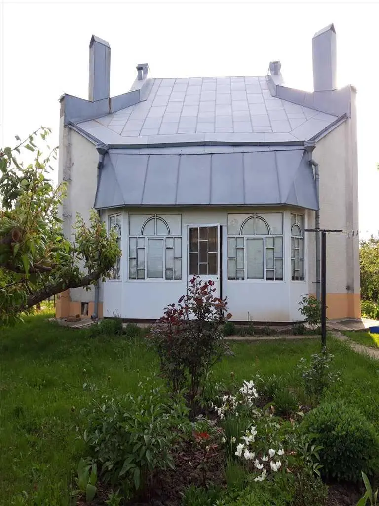 Продам окремий будинок в селі Мильці | Приват житло