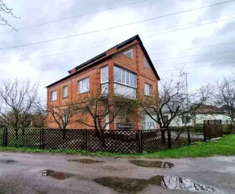 Будинок за 6 км від Південного вокзалу | Приват житло