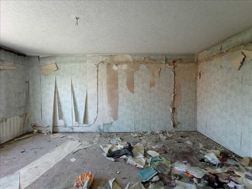 Двоповерховий будинок в районі Хрестовоздвиженського  монастиря | Приват житло