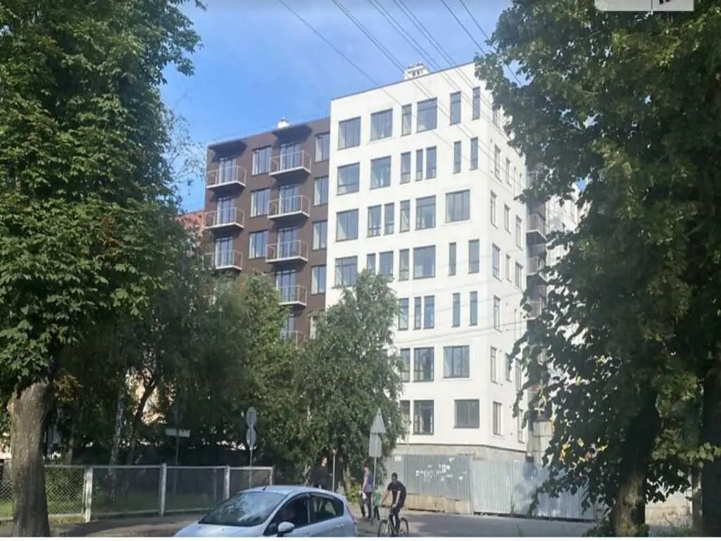 Продаж 2 кім кв в центрі міста | Приват житло