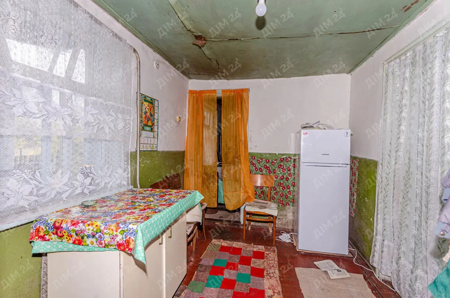 Великий будинок поряд з Новими Санжарами | Приват житло