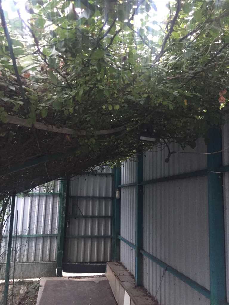 Частина будинку з окремим двором | Приват житло