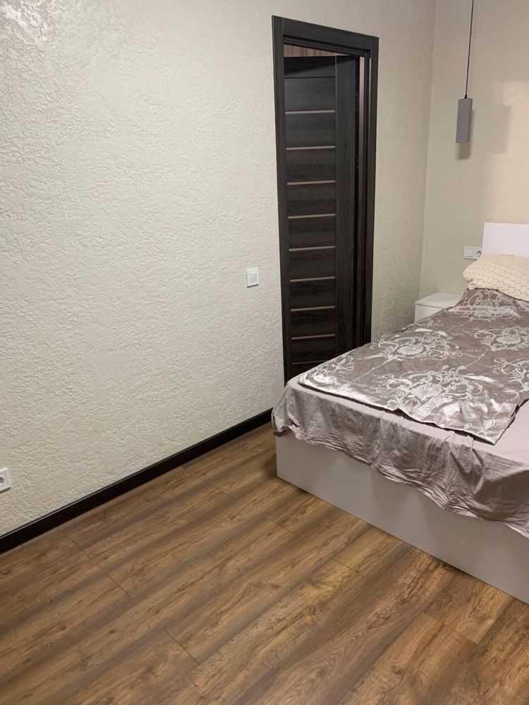 Двокімнатна квартира неподалік ТРЦ 