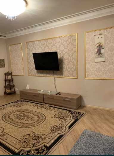 Продаж сталінки з гаражем на Браїлках | Приват житло