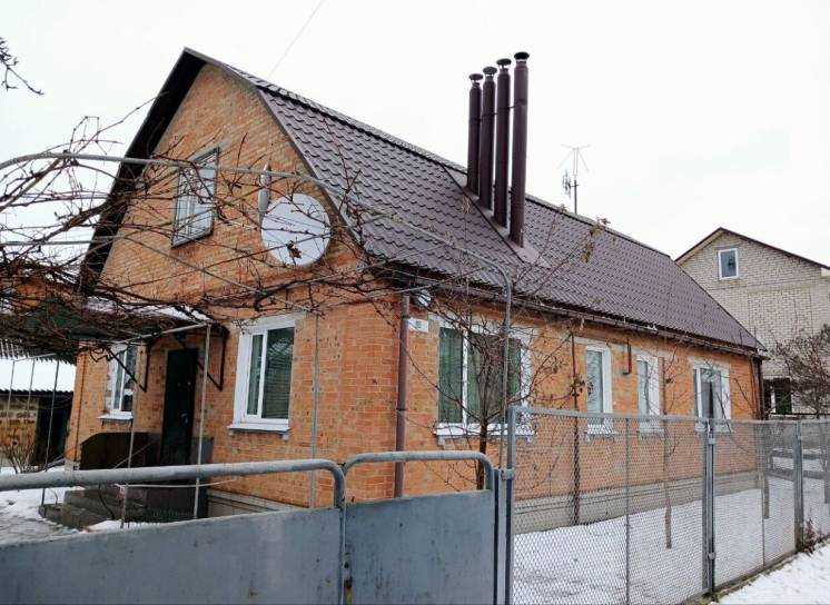Цегляний будинок на Червоному Шляху | Приват житло