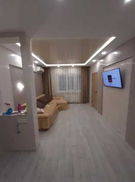 Будинок з євроремонтом на Розсошенцях | Приват житло