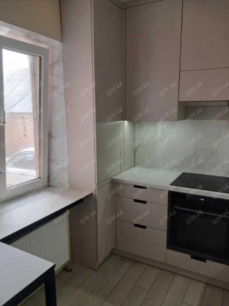 Будинок з євроремонтом на Розсошенцях | Приват житло