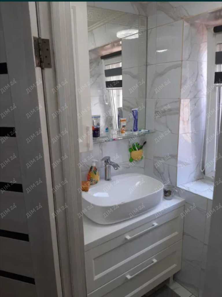 Будинок з євроремонтом на Розсошенцях | Приват житло