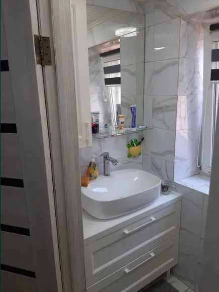 Будинок з євроремонтом на Розсошенцях | Приват житло