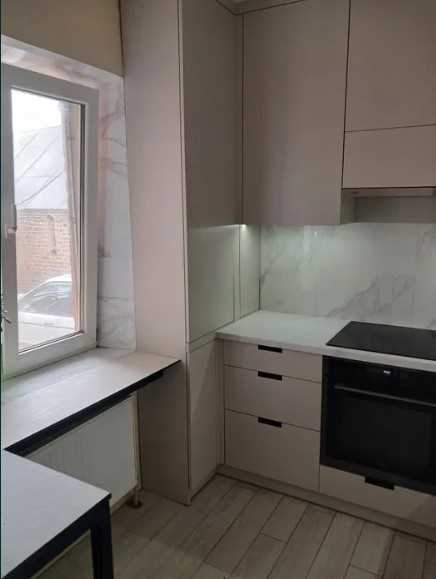 Будинок з євроремонтом на Розсошенцях | Приват житло