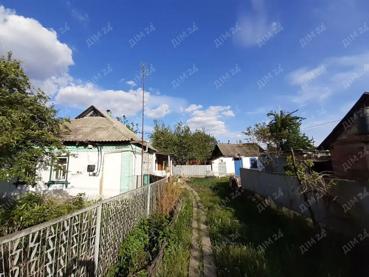 Будинок в с. Ваці за 12 км від Полтави | Приват житло