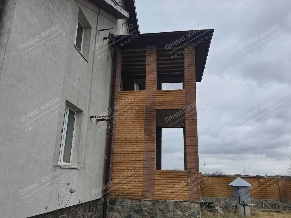 2 поверховий будинок в с. Гожули! | Приват житло