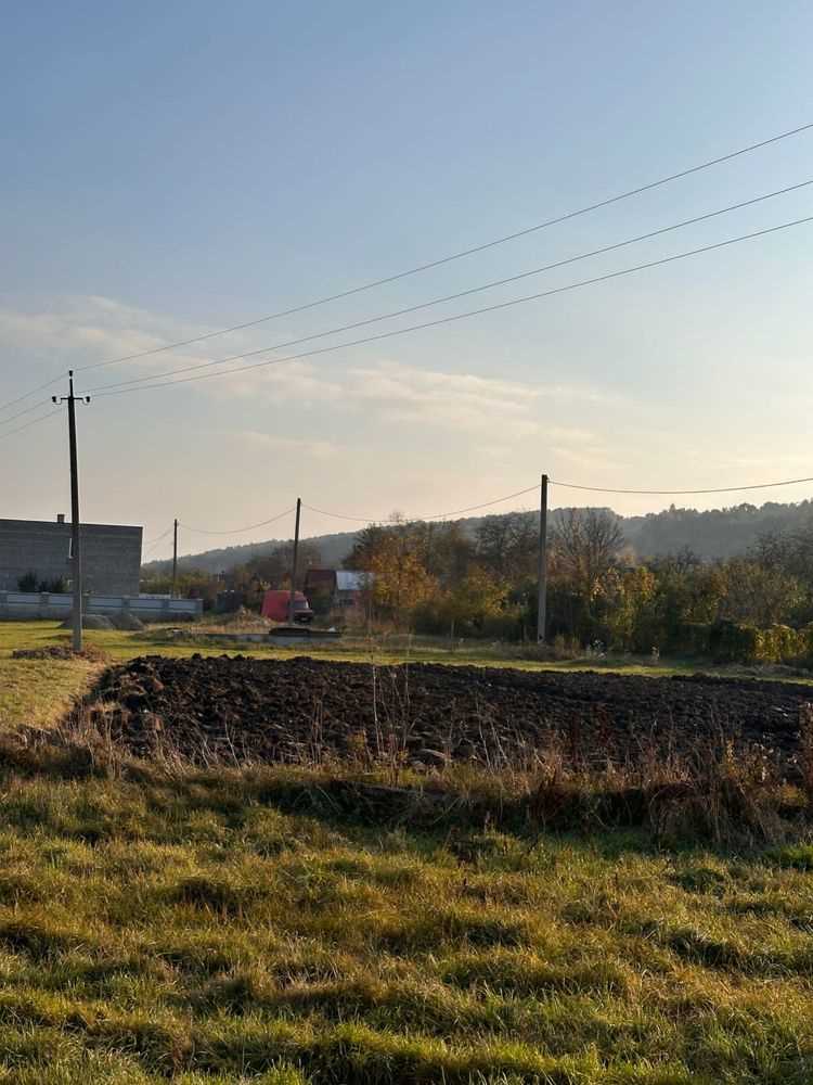 Продається ділянка в с.Нижні Млини | Приват житло