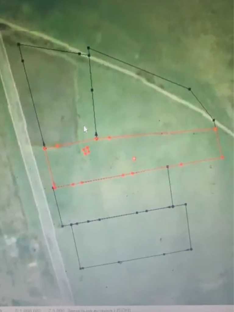 Продається ділянка в с.Нижні Млини | Приват житло