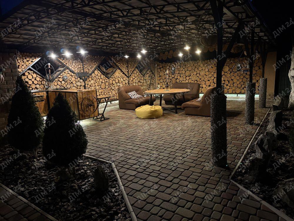 Шикарний будинок у Нових Санжарах | Приват житло