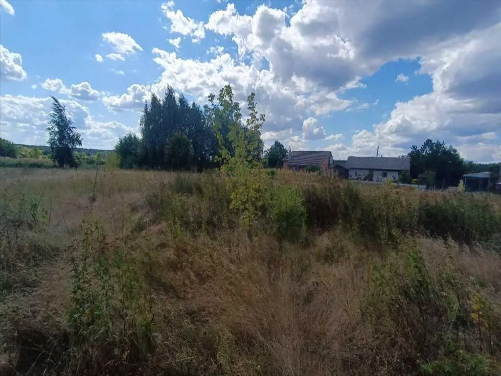 Ділянка в центрі с.Микільське. | Приват житло