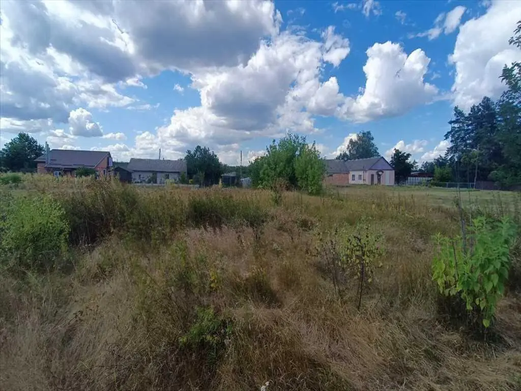 Ділянка в центрі с.Микільське. | Приват житло