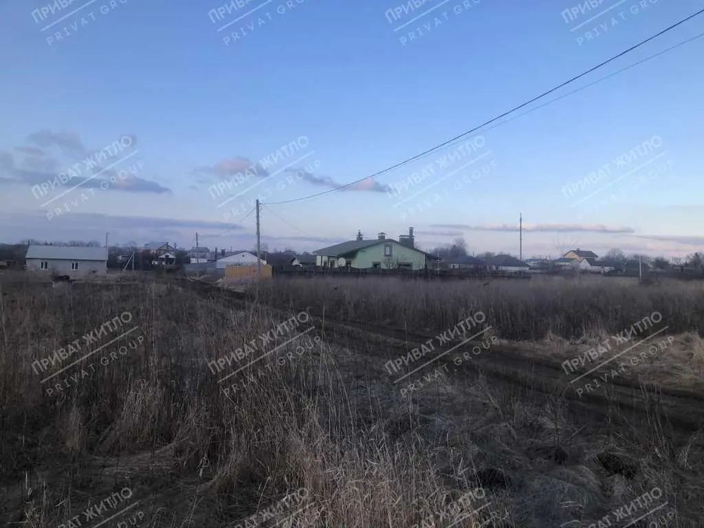  Пропонуємо земельну ділянку 15 соток для Вашого майбутнього будинку в районі ГРЛ
 | Приват житло