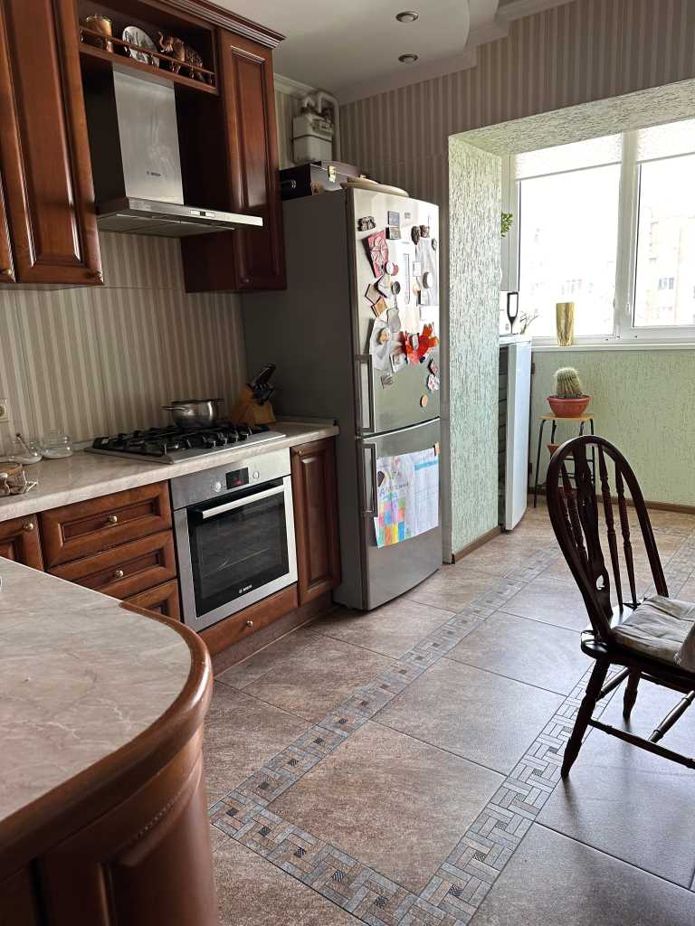 Квартира з індивідуальним опаленням у центрі міста з ремонтом! | Приват житло