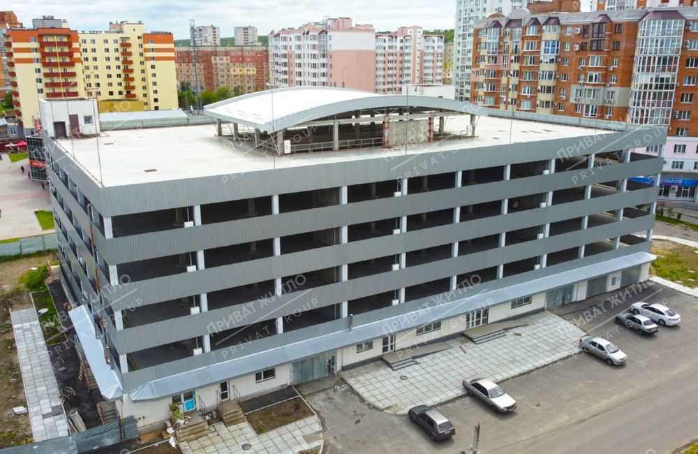 Продаж паркомісця в м. Полтава на Леваді.
 | Приват житло