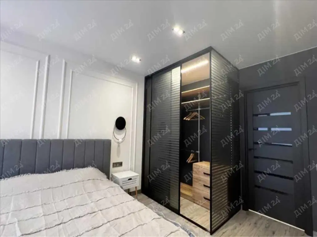 Двокімнатна квартира з авторським ремонтом | Приват житло