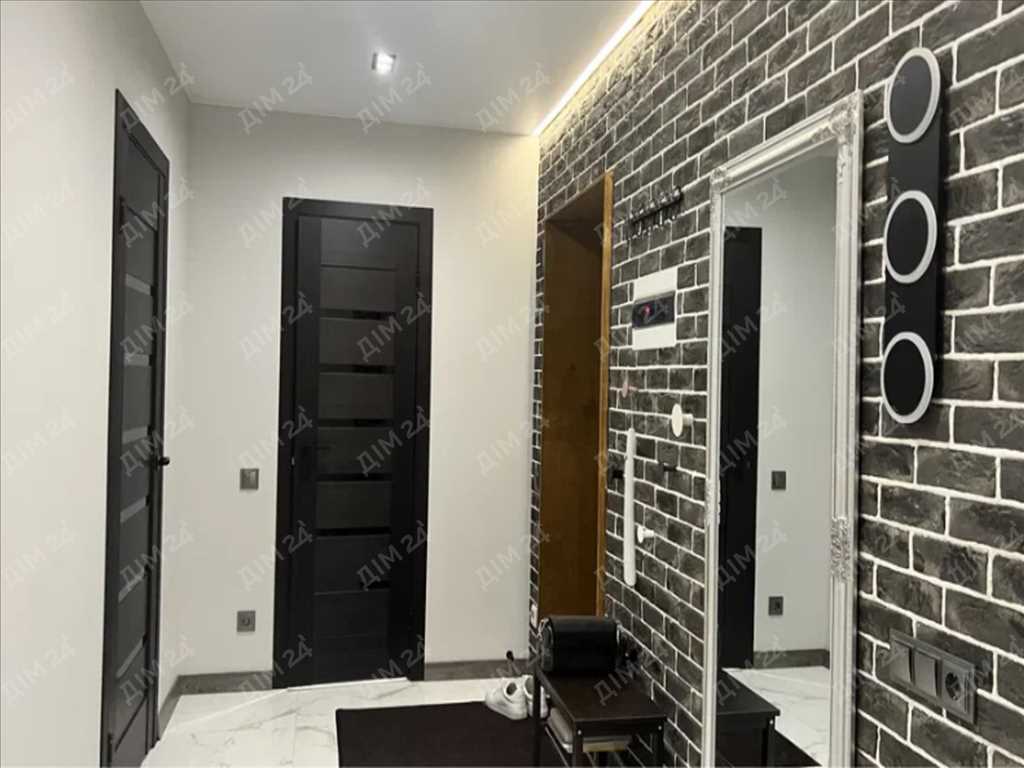 Двокімнатна квартира з авторським ремонтом | Приват житло