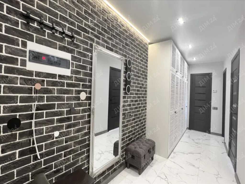 Двокімнатна квартира з авторським ремонтом | Приват житло