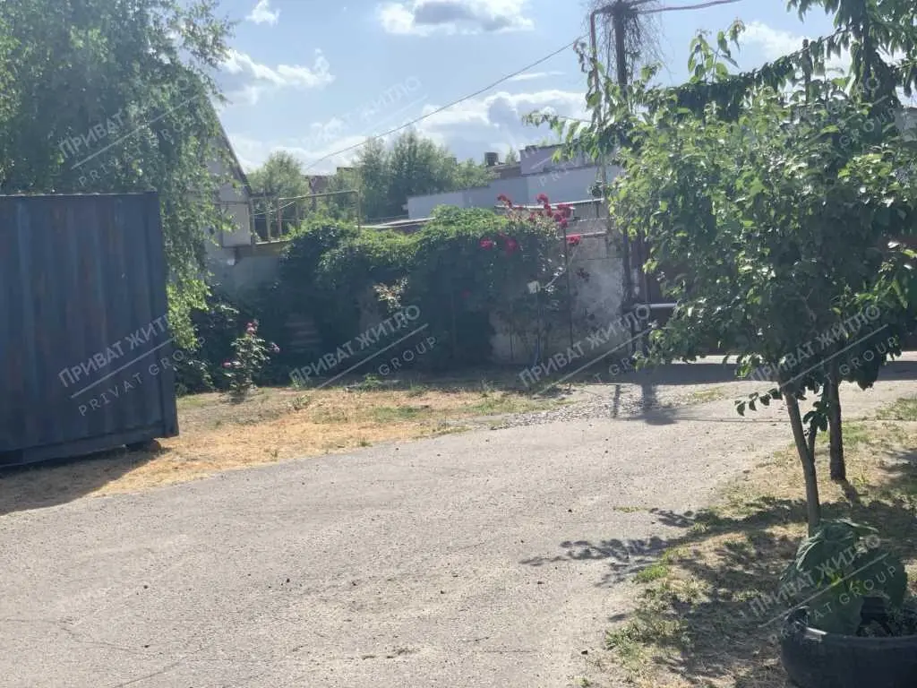 Продаж виробничої бази в Шевченківському районі, м. Полтава
 | Приват житло