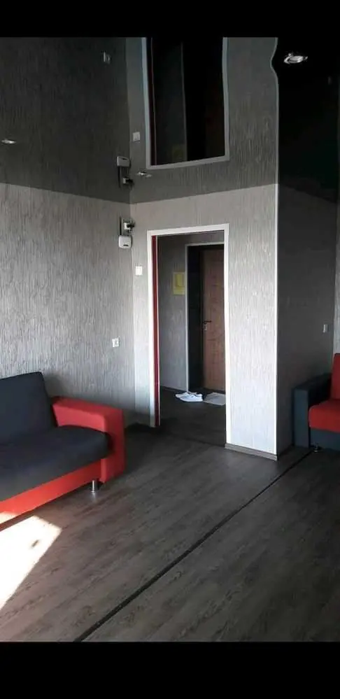Продається однокімнатна квартира з класним ремонтом.
 | Приват житло