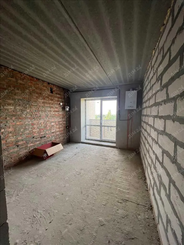 Трьохкімнатна квартира в ЖК 