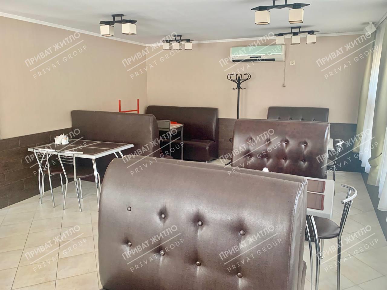 Продається нежитлове приміщення з готовим бізнесом на Леваді. | Приват житло