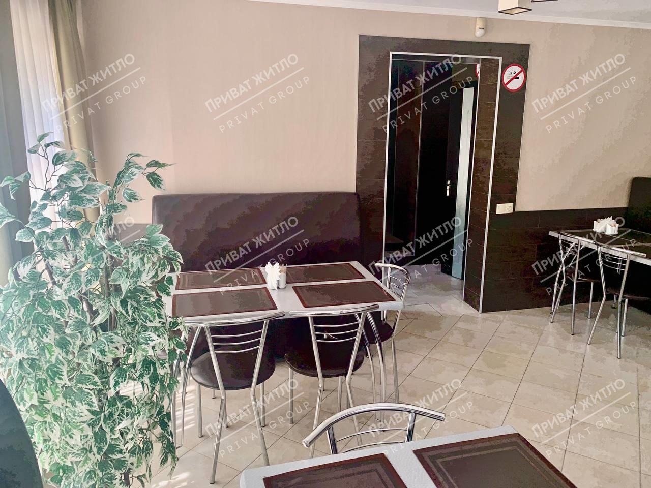 Продається нежитлове приміщення з готовим бізнесом на Леваді. | Приват житло