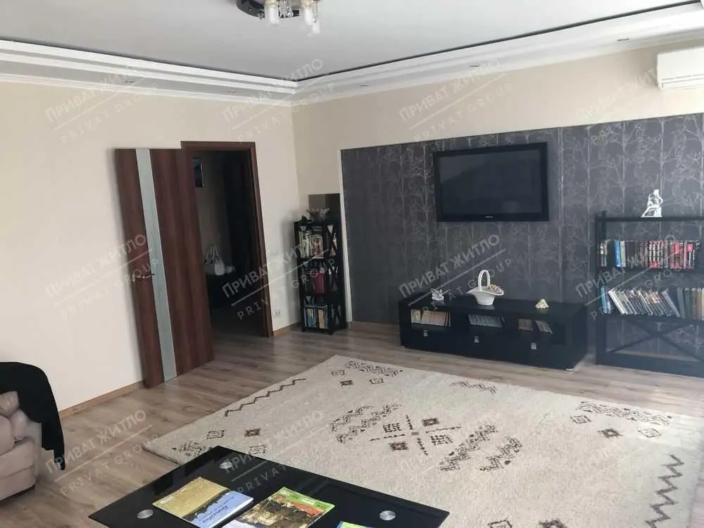 Продаж 3 кімнатної квартири по вул.Соборності | Приват житло
