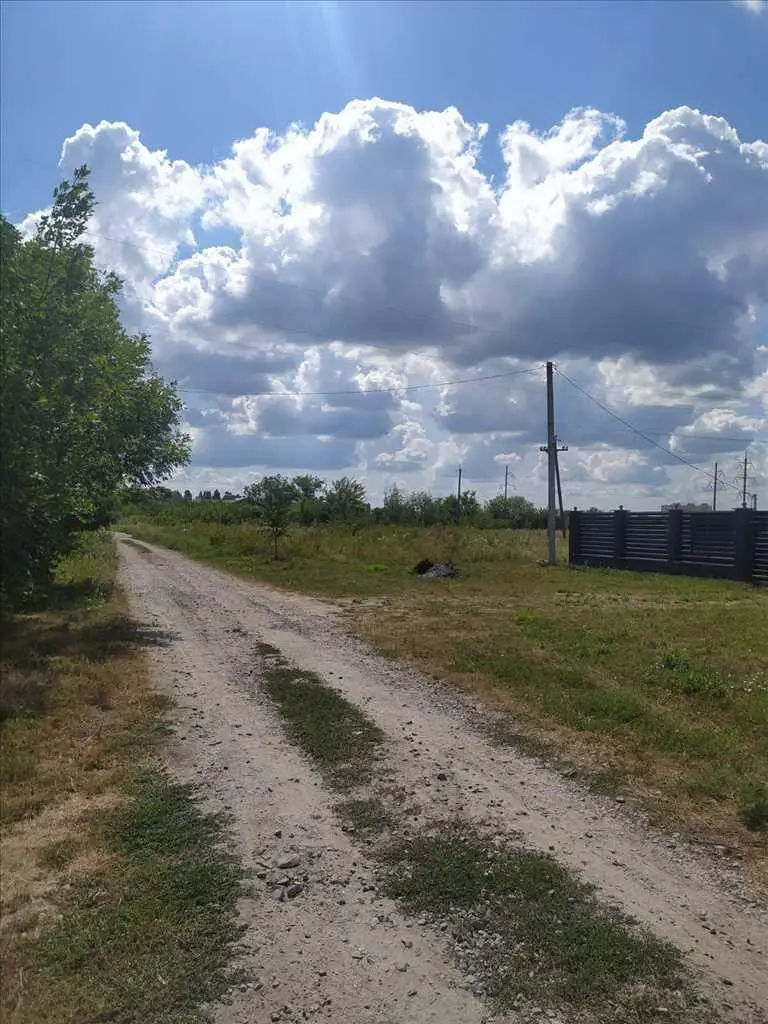 Гарна земельна ділянка в передмісті Полтави (Шостаки)

 | Приват житло