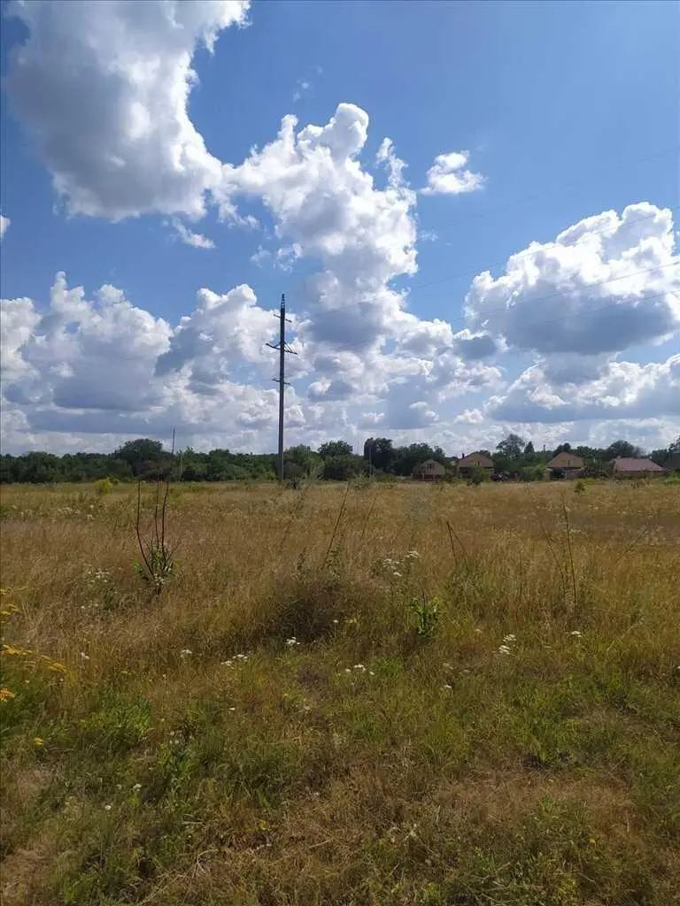 Гарна земельна ділянка в Івонченцях | Приват житло