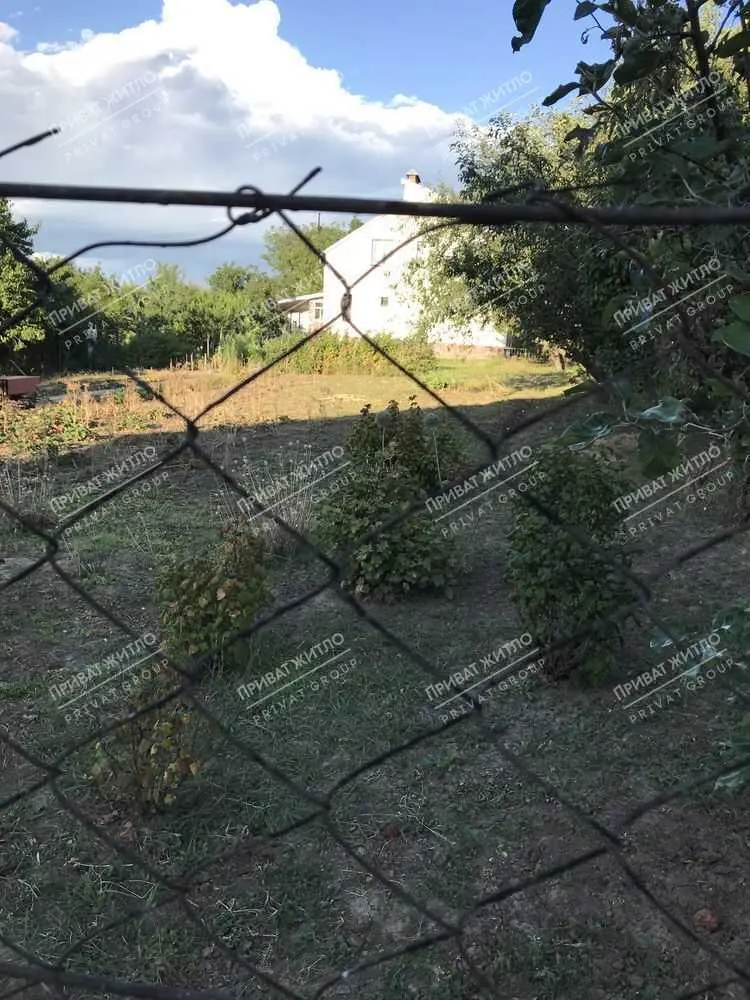 Продаж ділянки на Червоному шляху | Приват житло