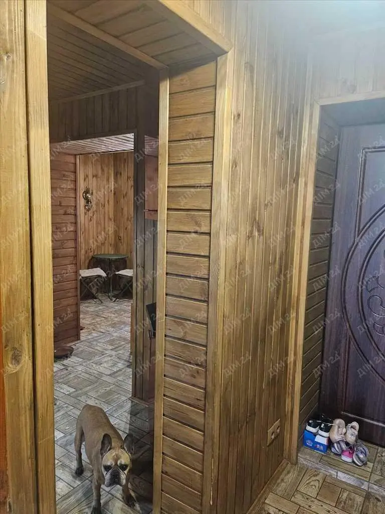 Чудовий будинок неподалік річки в місті! | Приват житло
