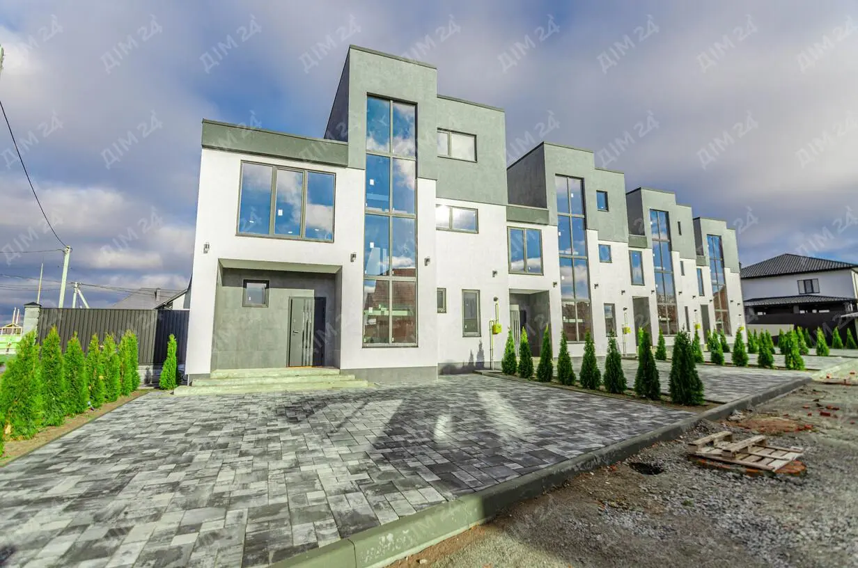 Новий рівень комфорту в Полтаві, таунхаус введений в експлуатацію | Приват житло