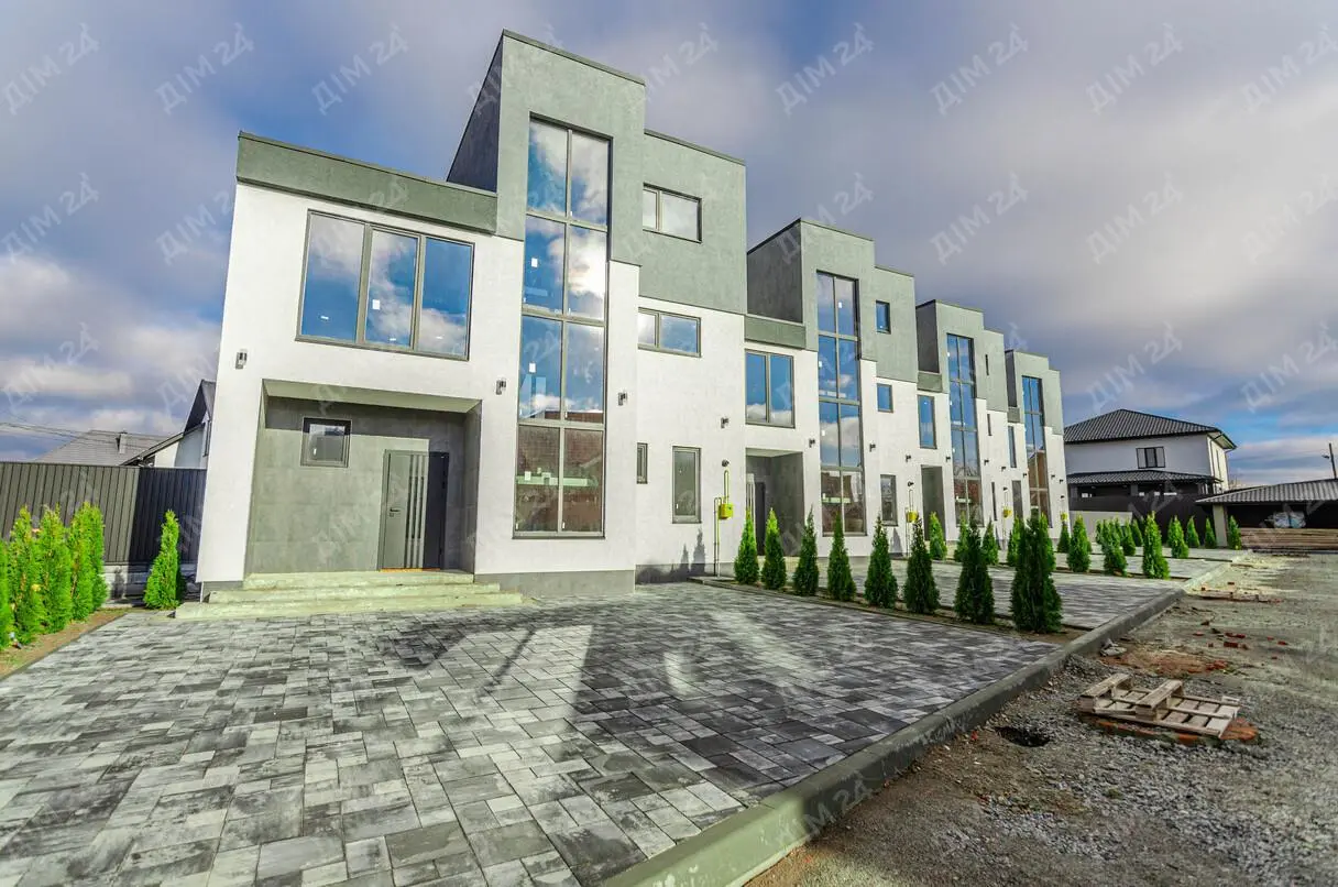 Новий рівень комфорту в Полтаві, таунхаус введений в експлуатацію | Приват житло
