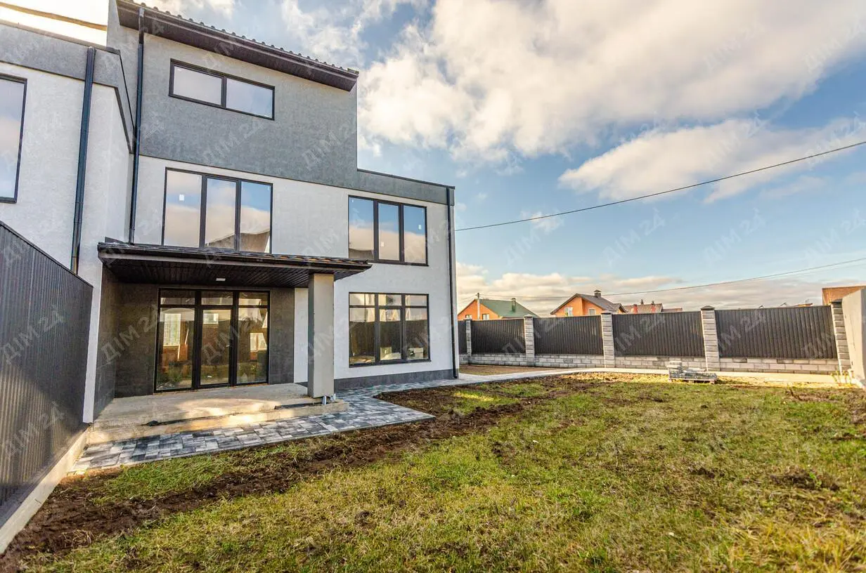 Новий рівень комфорту в Полтаві, таунхаус введений в експлуатацію | Приват житло