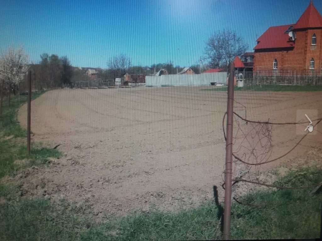 Продаж великої земельної ділянки в Жуках | Приват житло