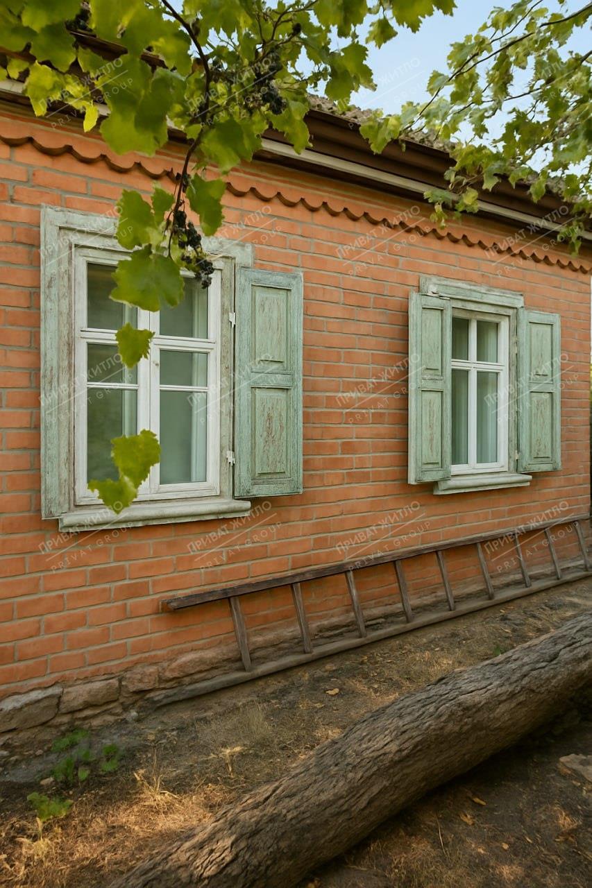 Бюджетна частина будинку на Подолі.  | Приват житло