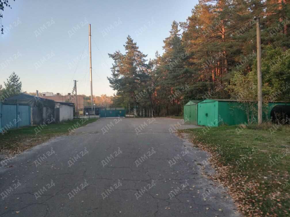 Ділянка з виходом до соснового лісу! | Приват житло