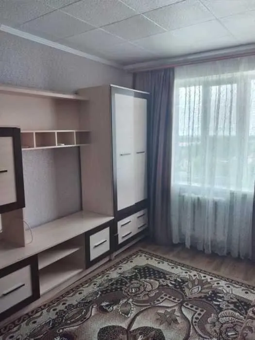 У продажі кімната в гуртожитку р-н Алмазний | Приват житло