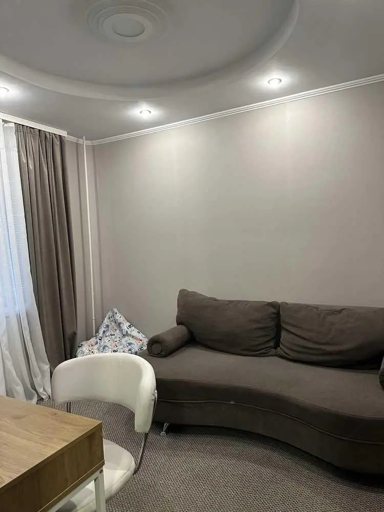 У продажі 2-х кімнатна квартира р-н Алмазний | Приват житло