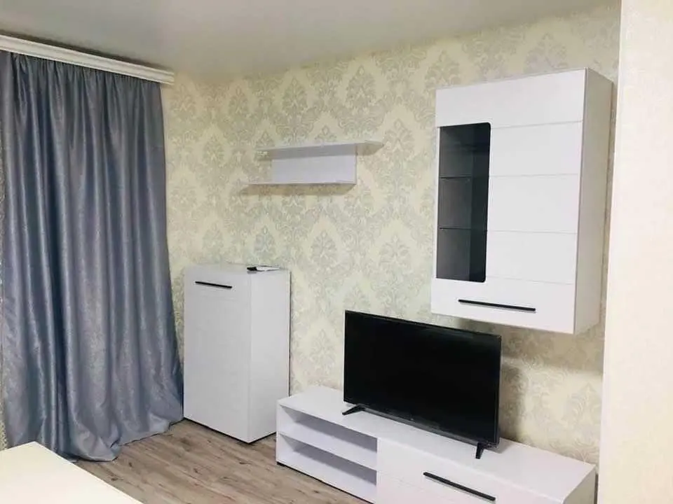 Видова однокімнатна квартира на Садах! | Приват житло