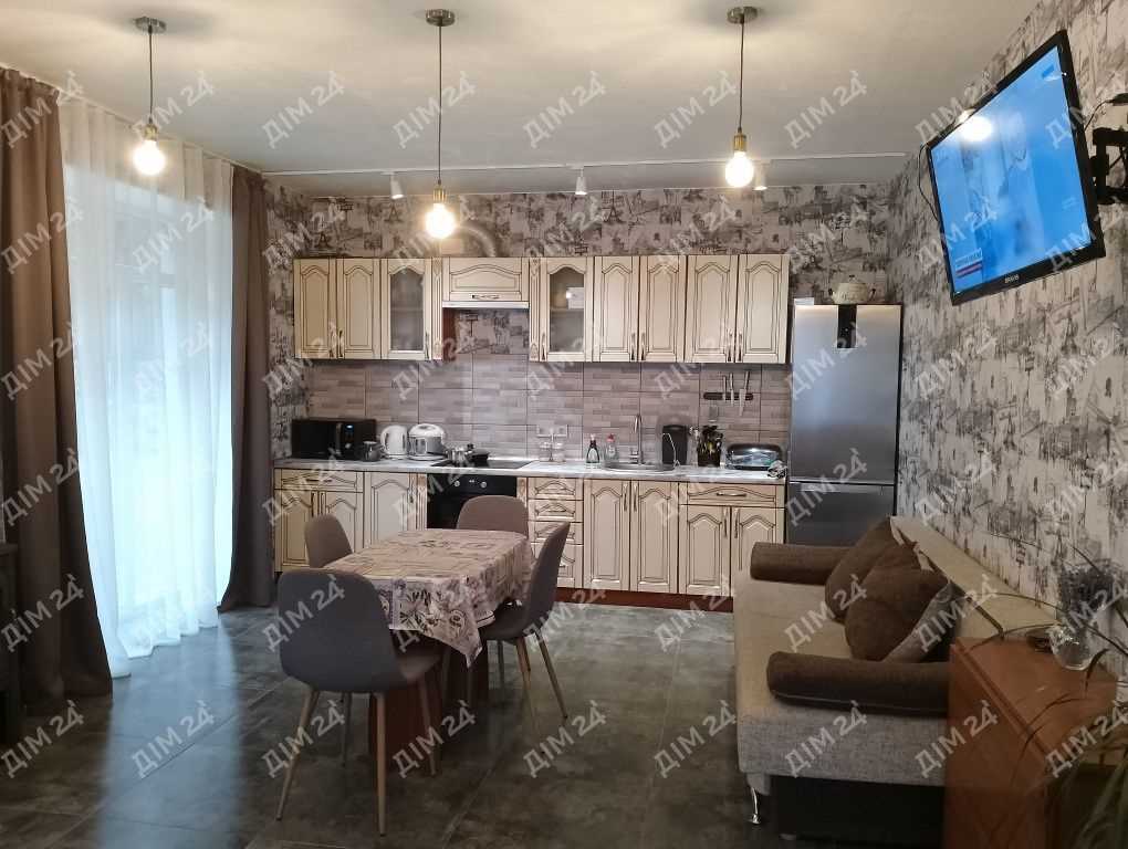 Просторий будинок в мальовничому місці Полтави – ваш ідеальний дім! | Приват житло