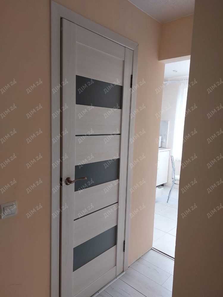 Сучасна двохкімнатна квартира в Карлівці | Приват житло